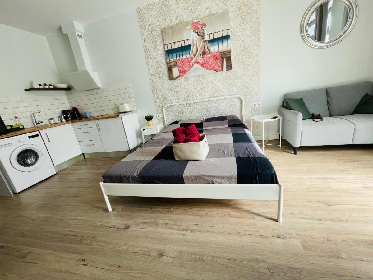 City Heart Alicante Studio Apartment - Castle View Exteriör bild